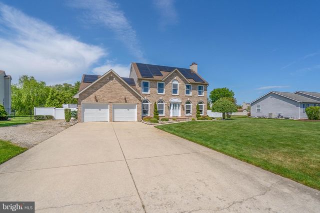 2100 FREDERICK CT, Vineland, NJ 08361