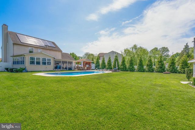 2100 FREDERICK CT, Vineland, NJ 08361