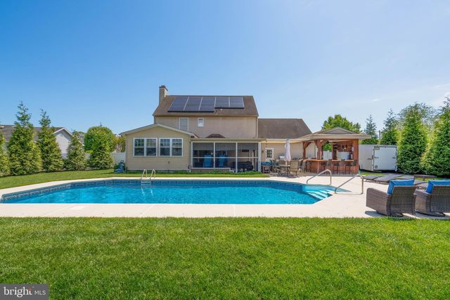 2100 FREDERICK CT, Vineland, NJ 08361