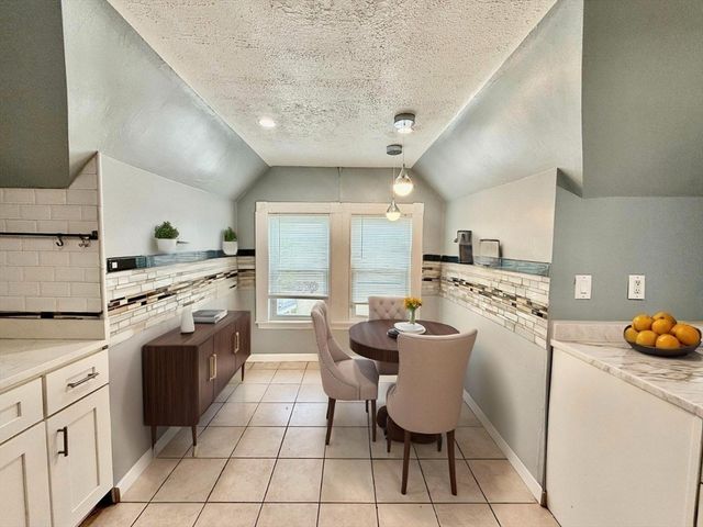 10 Clark St 3, Quincy, MA 02171