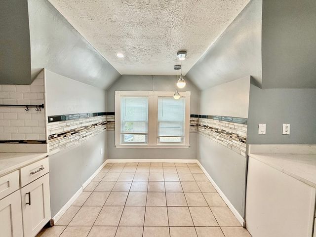 10 Clark St 3, Quincy, MA 02171