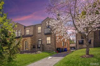 7358 Pershing Avenue, University City, MO 63130