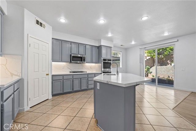 12222 Dry Creek, Rancho Cucamonga, CA 91739