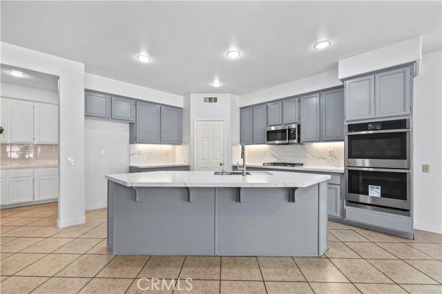 12222 Dry Creek, Rancho Cucamonga, CA 91739