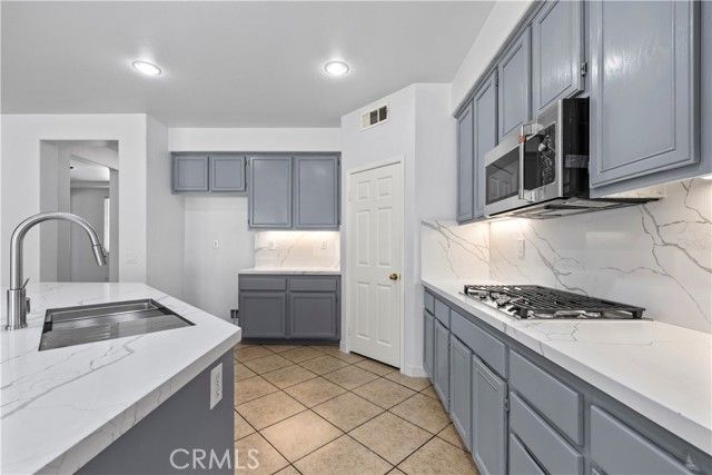 12222 Dry Creek, Rancho Cucamonga, CA 91739