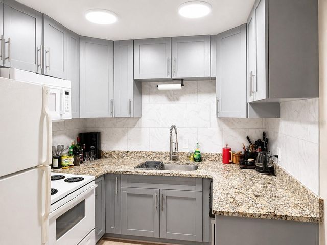 1320 MORELAND DRIVE 27, Clearwater, FL 33764