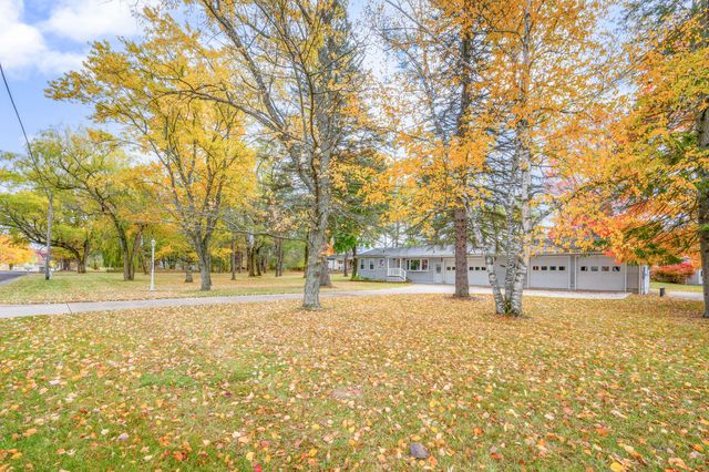 18751 16 Mile Rd, Big Rapids Twp, MI 49307