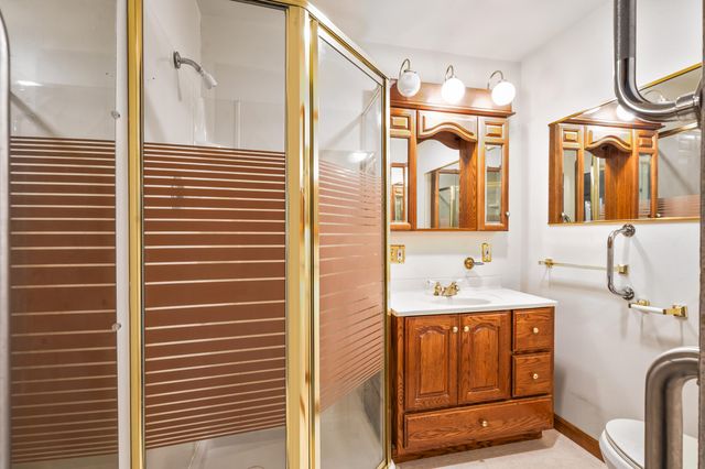 18751 16 Mile Rd, Big Rapids Twp, MI 49307