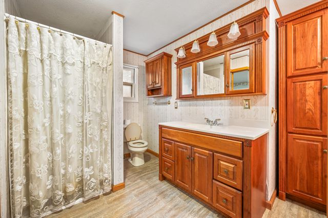 18751 16 Mile Rd, Big Rapids Twp, MI 49307