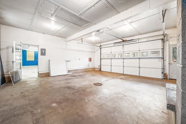 18751 16 Mile Rd, Big Rapids Twp, MI 49307