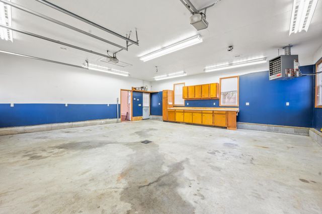 18751 16 Mile Rd, Big Rapids Twp, MI 49307