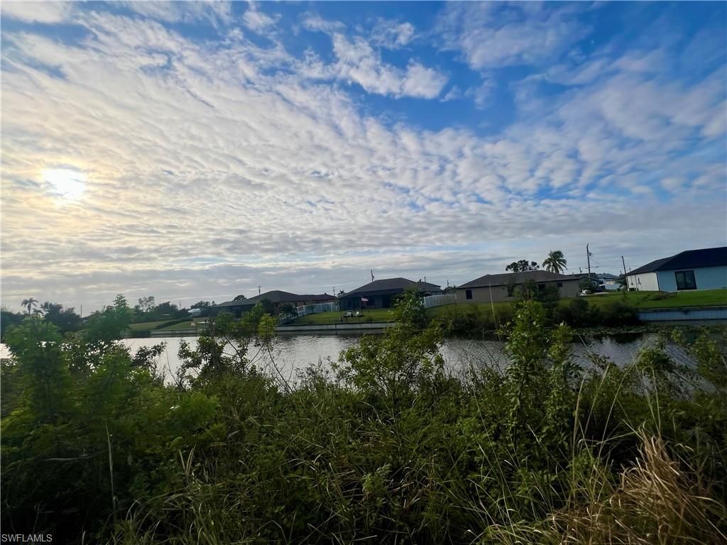 934 NE 12th ST, CAPE CORAL, FL 33909 — exterior