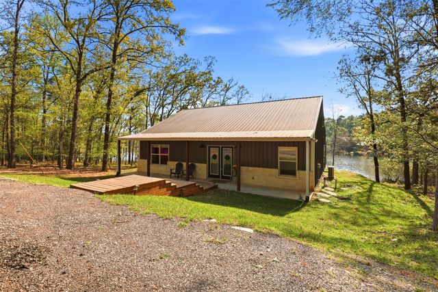 132 King George Road, Scroggins, TX 75480
