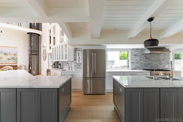 390 Hidden Pines Rd, Del Mar, CA 92014
