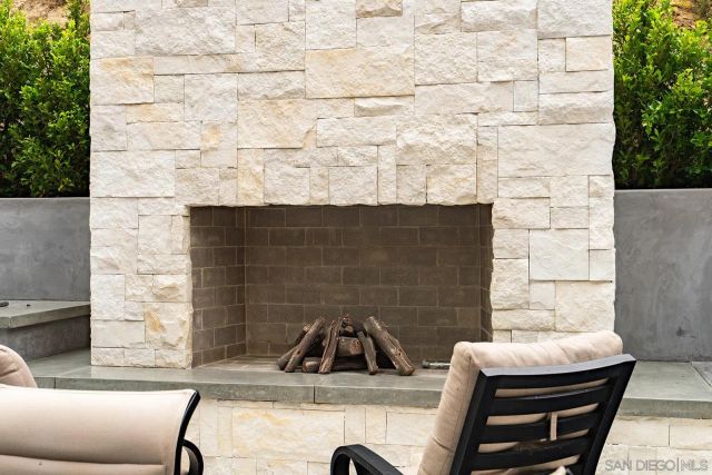 390 Hidden Pines Rd, Del Mar, CA 92014