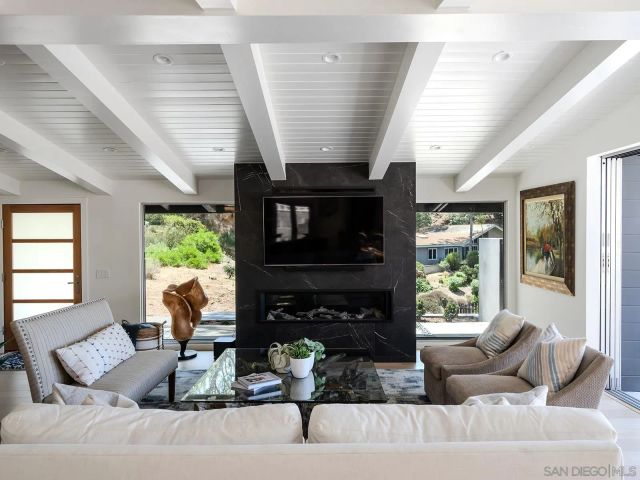 390 Hidden Pines Rd, Del Mar, CA 92014