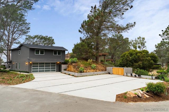 390 Hidden Pines Rd, Del Mar, CA 92014