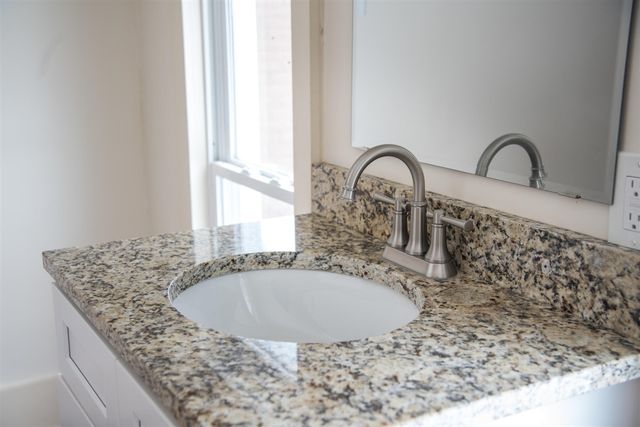 1018 N Rose Street, Kalamazoo, MI 49007