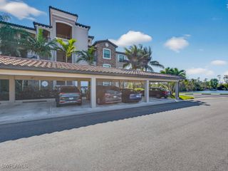 9826 Giaveno CIR 1527, Naples, FL 34113