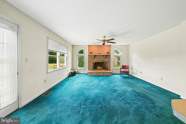 4245 ALDER RD, Bethlehem, PA 18020