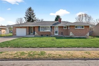 805 N Monroe Drive, Xenia, OH 45385