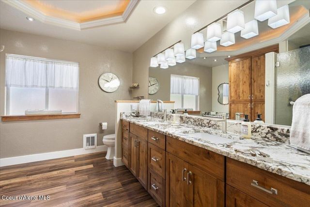 12975 N Ferndale Dr, Hayden, ID 83835