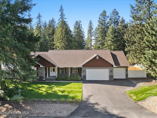12975 N Ferndale Dr, Hayden, ID 83835