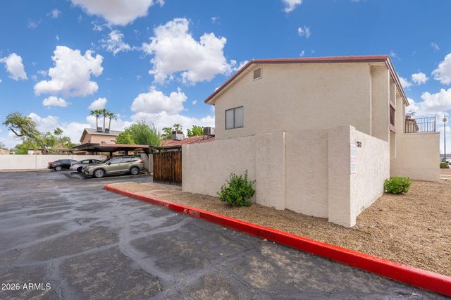 2832 E WALTANN Lane 1, Phoenix, AZ 85032