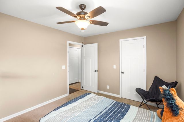 77 Shawna Ln, Hillsboro, TN 37342