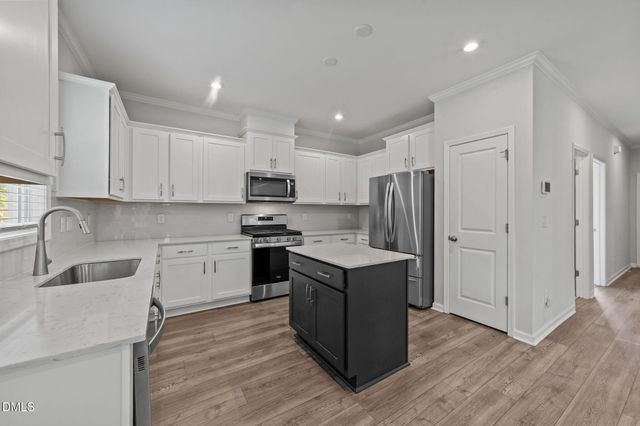 82 Sposato Lane, Clayton, NC 27527