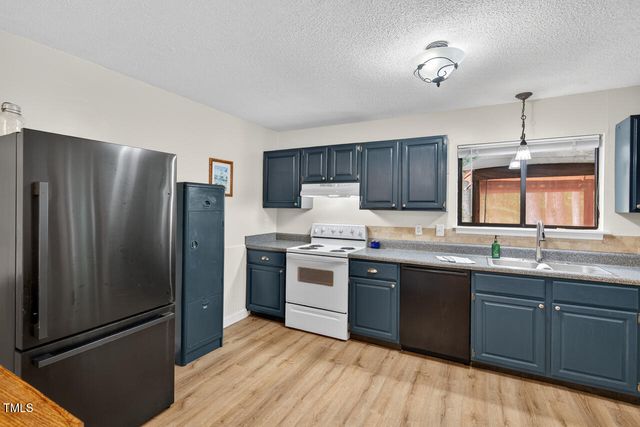 111 Hidden Valley Drive, Chapel Hill, NC 27516