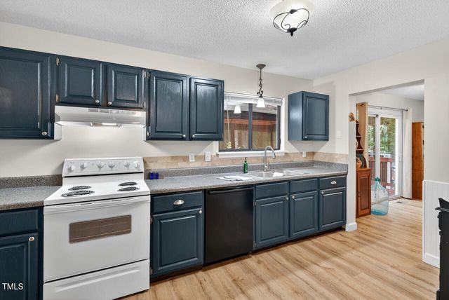 111 Hidden Valley Drive, Chapel Hill, NC 27516