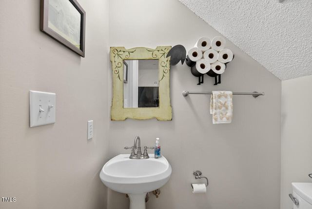 111 Hidden Valley Drive, Chapel Hill, NC 27516