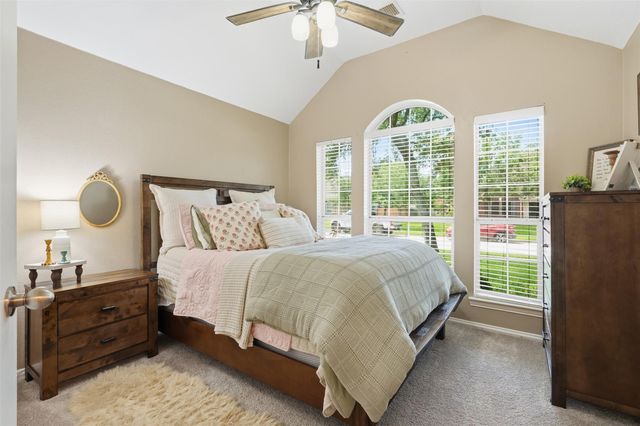 2121 Sugar Hill Drive, Deer Park, TX 77536