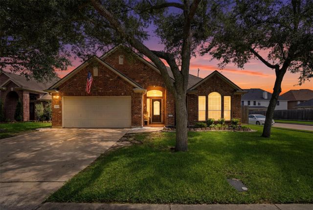2121 Sugar Hill Drive, Deer Park, TX 77536