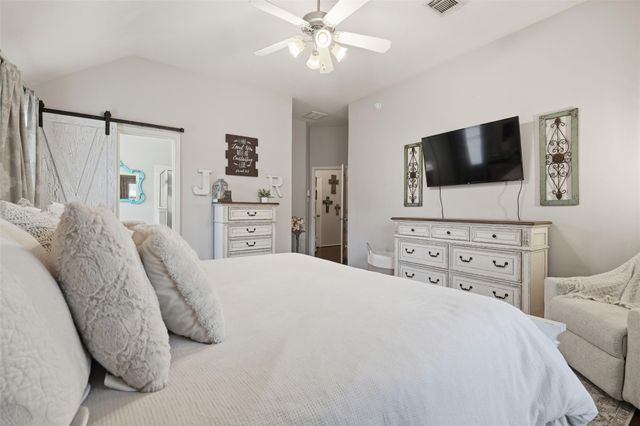 2121 Sugar Hill Drive, Deer Park, TX 77536