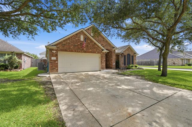 2121 Sugar Hill Drive, Deer Park, TX 77536