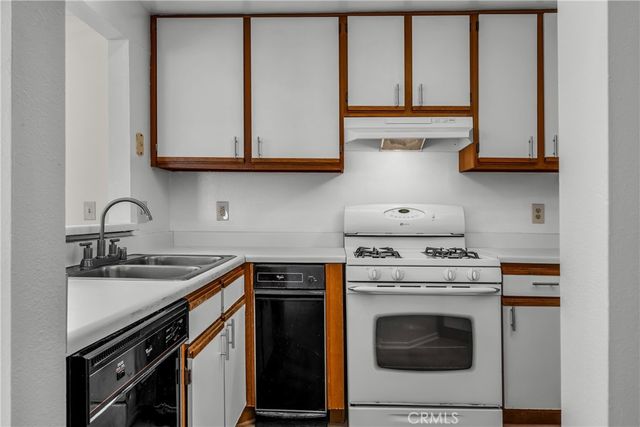 517 Palisades Drive, Pacific Palisades, CA 90272