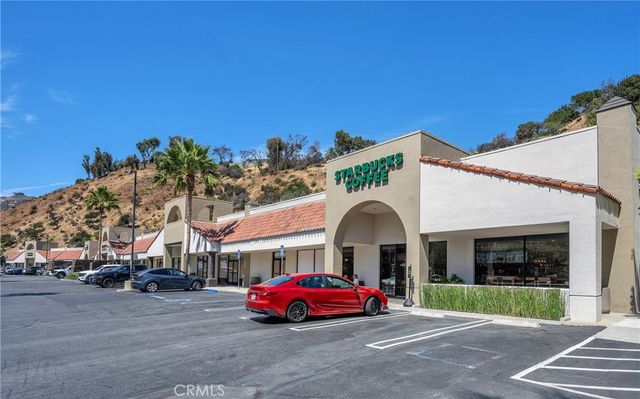 517 Palisades Drive, Pacific Palisades, CA 90272