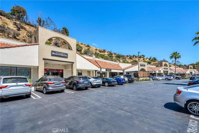 517 Palisades Drive, Pacific Palisades, CA 90272