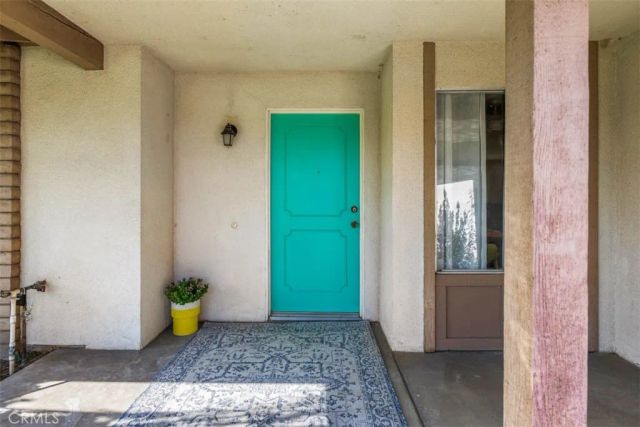 1476 Val Mar Drive, San Bernardino, CA 92404