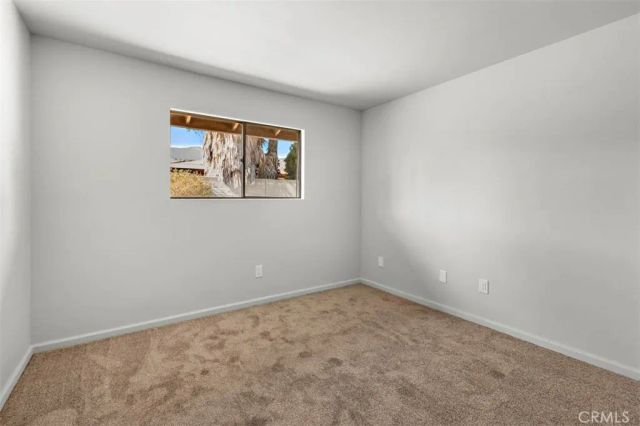 1476 Val Mar Drive, San Bernardino, CA 92404