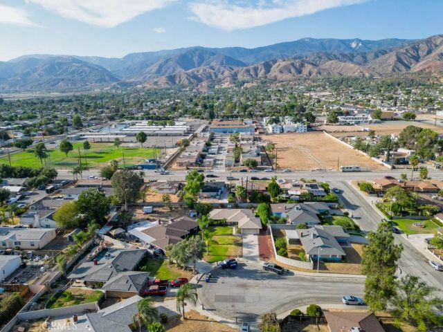 1476 Val Mar Drive, San Bernardino, CA 92404