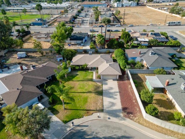 1476 Val Mar Drive, San Bernardino, CA 92404