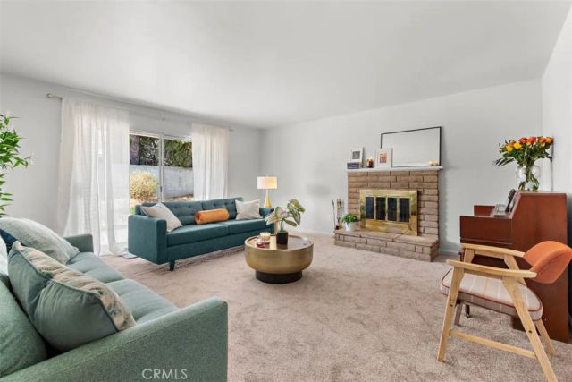 1476 Val Mar Drive, San Bernardino, CA 92404