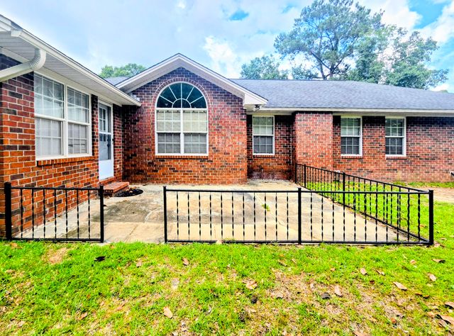 924 Saltwood Road, Sumter, SC 29154
