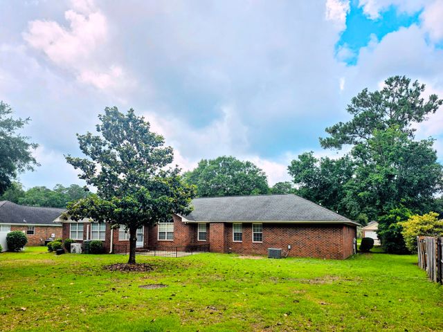 924 Saltwood Road, Sumter, SC 29154