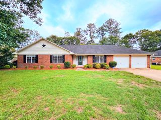 924 Saltwood Road, Sumter, SC 29154