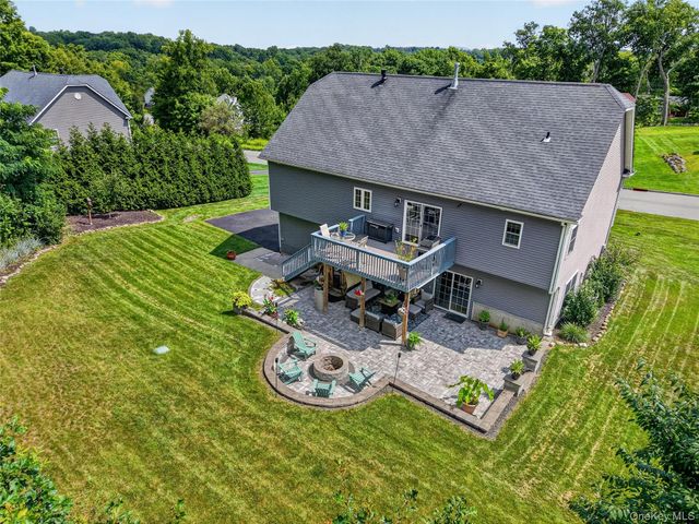 22 Ashley Court, Salisbury Mills, NY 12577