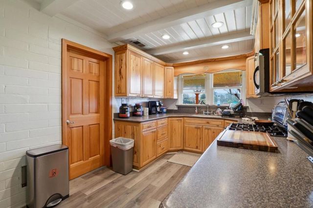 13805 Colony Avenue, San Martin, CA 95046